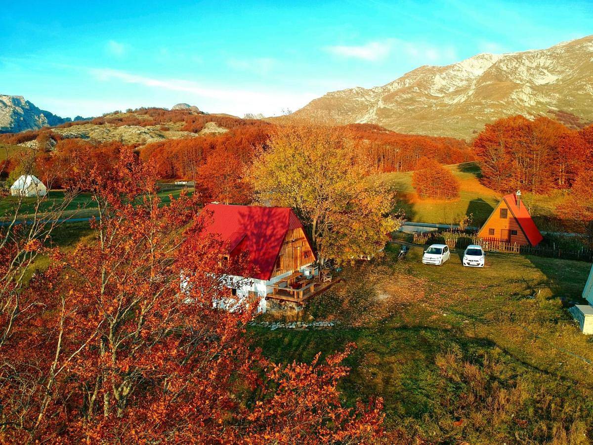Maple village in Park Narodowy Durmitor