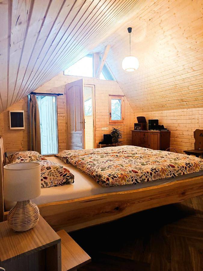 Chalet für 8 Personen, mit Garten und Pool sowie Ausblick in Ungarn - 4