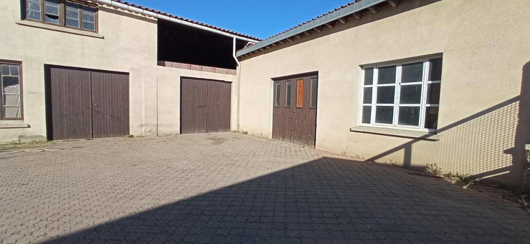 Gîte pour 2 personnes, avec vue ainsi que terrasse et jardin à Lauraguel - 4