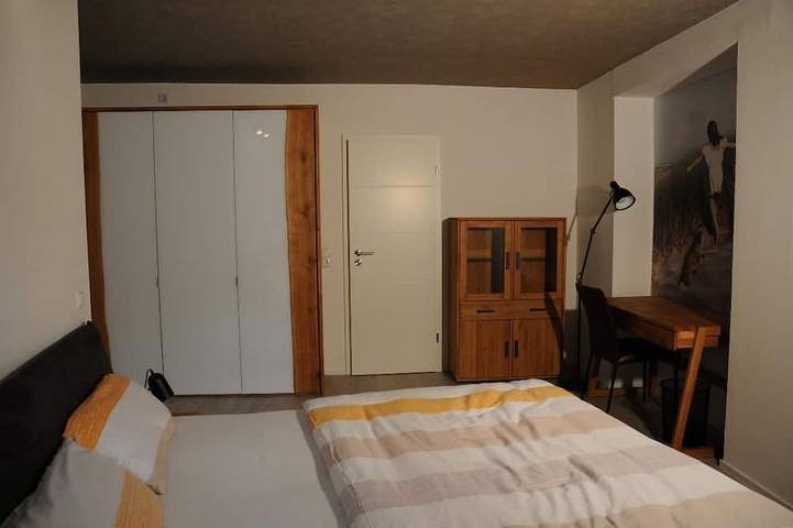 Ganze Wohnung, Helle großzügige Wohnung Nähe der Natur in Bad Neustadt an der Saale, Rhön-Bayern