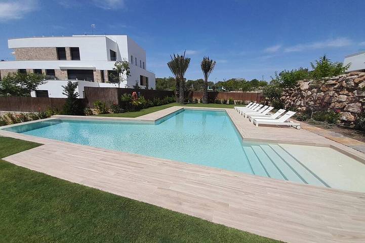 Holiday apartment for 4 people, with terrace and pool - 1