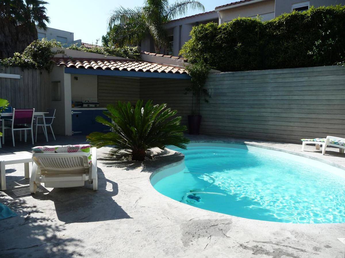 Appartement entier, One-Bedroom Apartment in Perpignan, Côte méditerranéenne (France)