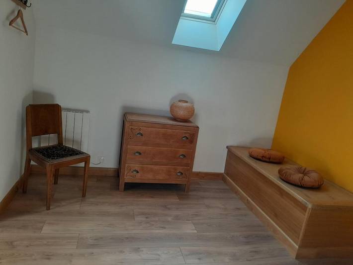 Location de vacances pour 4 personnes, avec vue et terrasse, animaux acceptés à Asquins - 2