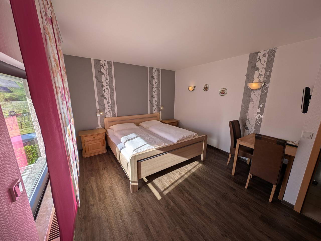 Ganze Ferienwohnung, 4-Bettwohnung in Trittenheim, Moseleifel