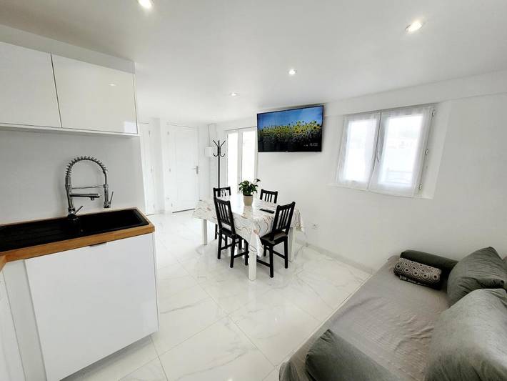 Apartamento de vacaciones para 5 personas, con piscina además de jardín y vistas, Se admiten mascotas - 1