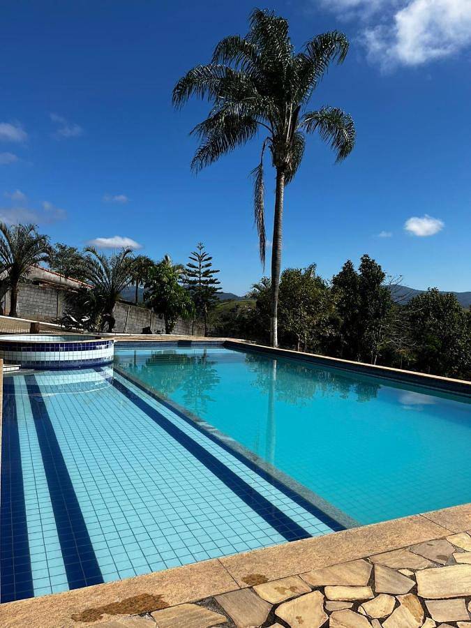 Casas e apartamentos de temporada para 8 pessoas, com balcão e jardim e ainda jacuzzi and piscina em Santa Isabel