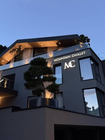 Hütte für 6 Personen, mit Sauna und Ausblick sowie Terrasse, mit Haustier in Kappl