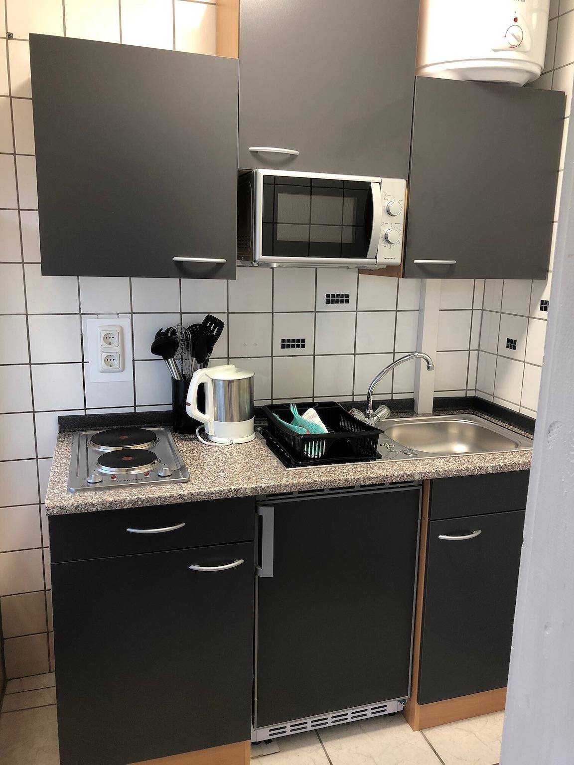 Bungalow 'B 1' with Private Terrace and Wi-Fi in Rheinsberger See, Rheinsberg