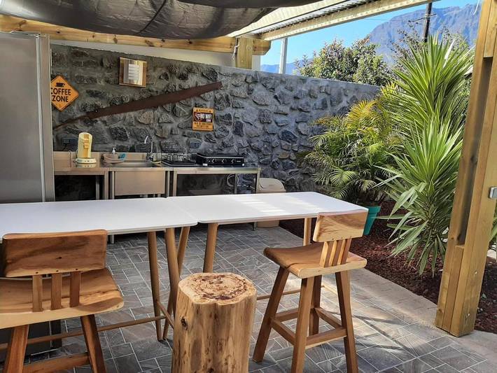 Chambre d’hôte pour 4 personnes, avec jardin ainsi que vue et piscine sur l' Île de la Réunion - 4