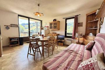 Gîte pour 6 personnes, avec balcon dans Office De Tourisme De Flumet