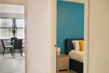 Apartment for 4 People in Bedford, Bedfordshire, Photo 1