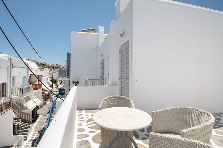 Entire apartment, Apartment 'Le Coq' with Balcony, Wi-Fi and Air Conditioning in Mykonos