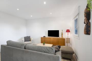 Apartamento para 4 Personas en San Martín de Tous, Interior de Barcelona, Foto 3