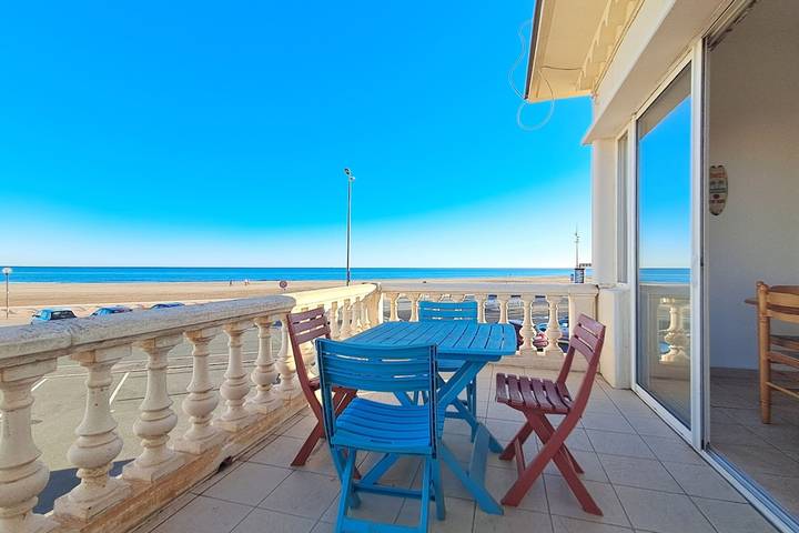 Gîte pour 4 personnes, avec terrasse dans Narbonne Plage - 2
