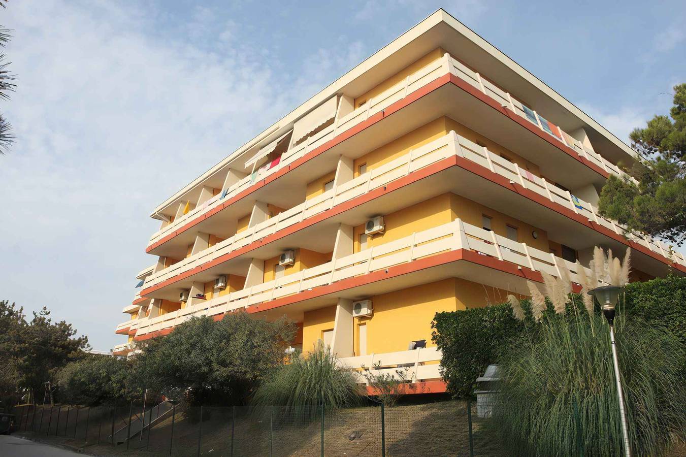 Appartement de vacances entier, Appartement de vacances avec climatisation et balcon  in Bibione, Province de Venise