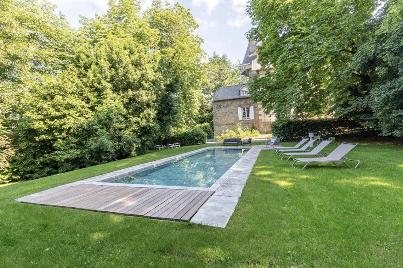 Villa with Private Pool in Grand-Fougeray, Région de Redon