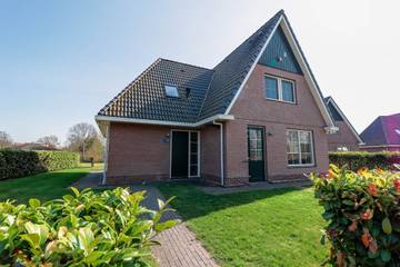 Villa für 12 Personen in Makkum