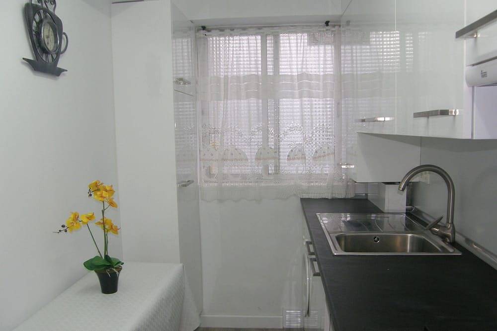 Entire apartment, Novelty! Great Penthouse with Solarium at 10 minutes Pilar and Roman Ruins in Saragossa, Saragossa Province