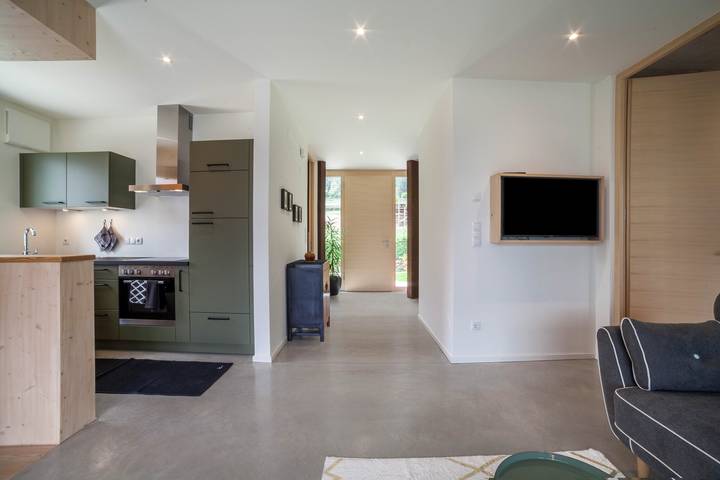 Ganze Wohnung, Ferienwohnung Das Runde mit Bergblick, Wlan, Garten und Terrasse in Baslan, Tscherms