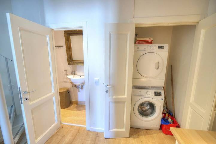 Ganze Wohnung, Comfy 1 bedroom - Sun terrace & sea views in Valletta, Insel Malta
