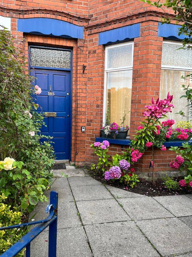 BnB für 4 Personen, mit Terrasse und Ausblick in Belfast