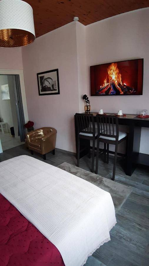 Room De Lux Spa " Tabarka " in Spa, Région de Liège