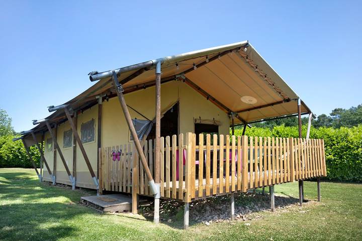 Camping für 4 Personen, mit Garten in Nouvelle-Aquitaine - 2
