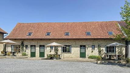 Gîte pour 6 personnes, avec jardin à Alveringem