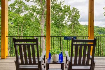 Holiday Rental for 13 People in Gatlinburg, Sevier County, Photo 3