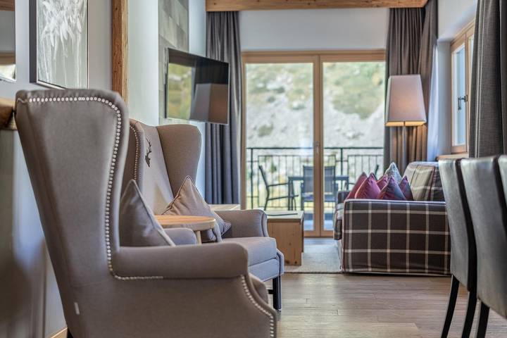 Ferienwohnung für 4 Personen, mit Pool und Balkon, kinderfreundlich - 1