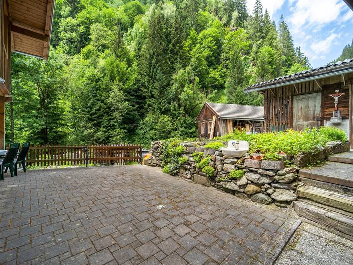 Ganze Wohnung, Ruhiges Ferienhaus mit großer Terrasse und Bad
 in Bramberg am Wildkogel, Pinzgau