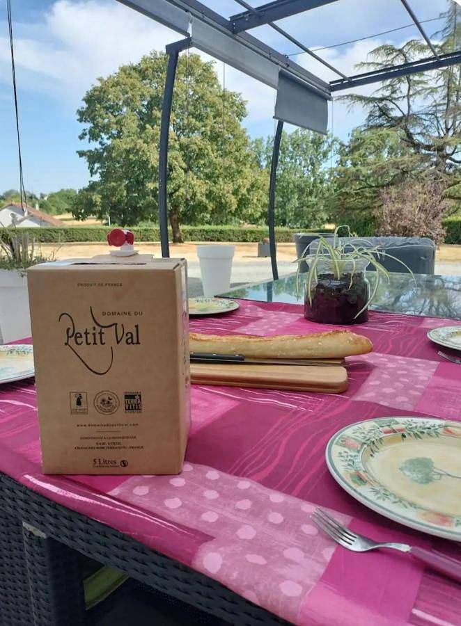 Location de vacances pour 2 personnes, avec vue et jardin à La Trimouille - 4