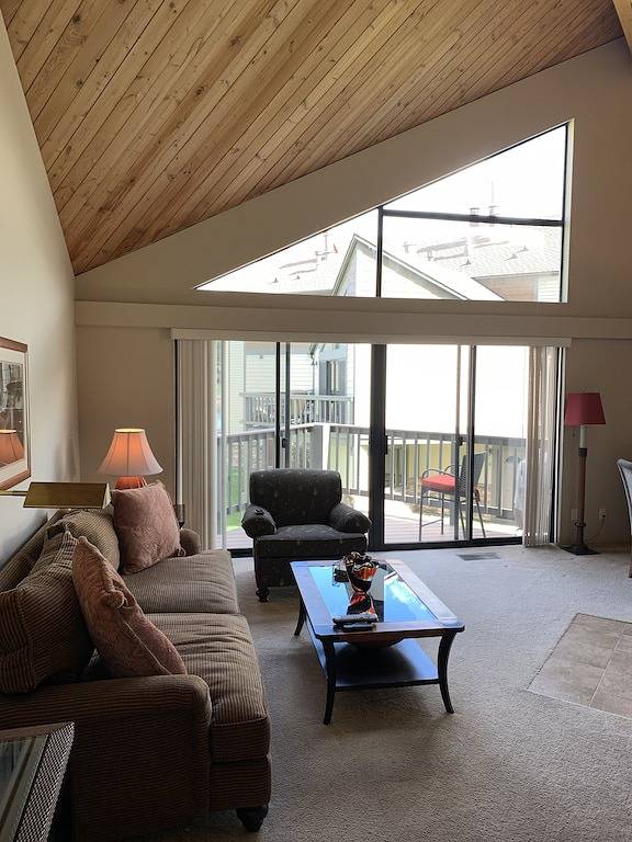 Gîte pour 2 personnes, avec balcon ainsi que piscine et jacuzzi à South Lake Tahoe - 2