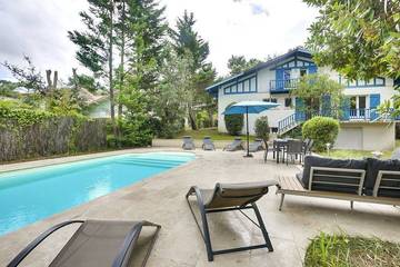 Location de vacances pour 10 personnes dans Plage Naturistes