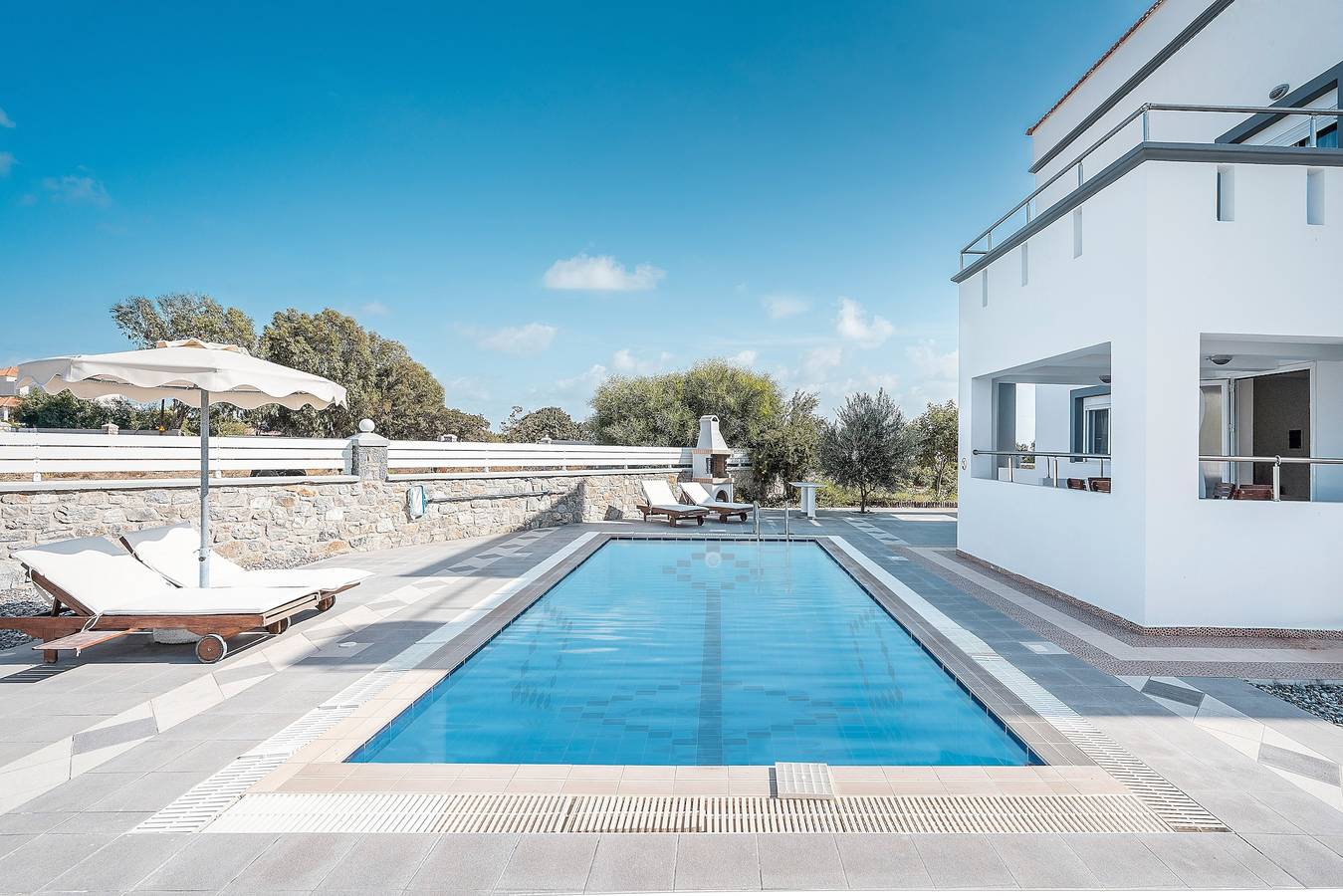 Villa for 6 personer med hage in Rhodos