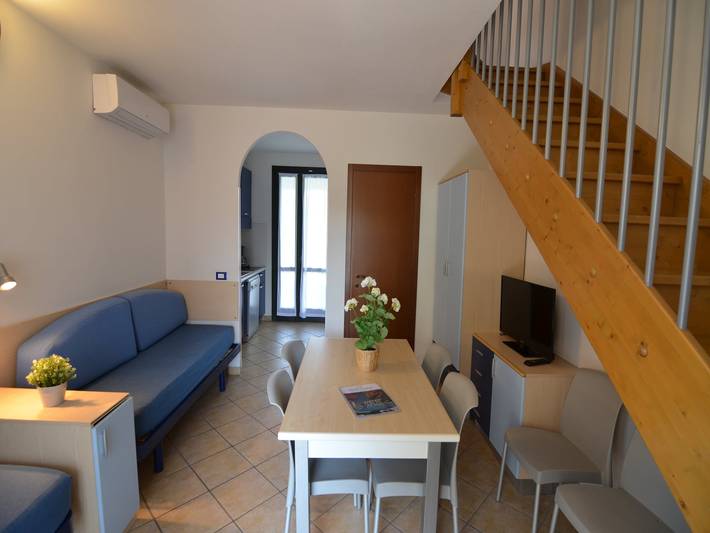 Location de vacances pour 7 personnes, avec Balcon/Terrasse ainsi que Balcon et Piscine à Lido di Spina - 2