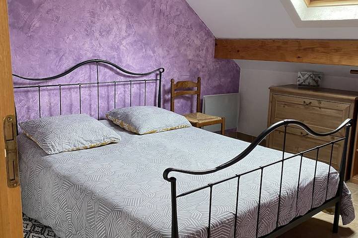 Gîte pour 4 personnes, avec jardin et terrasse à Saint-Martin-de-Queyrières - 3