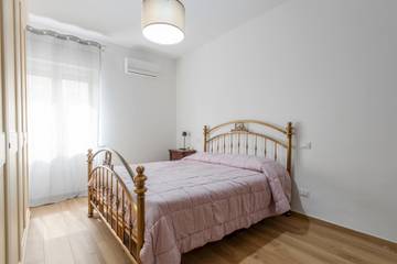 Location de vacances pour 6 personnes, avec balcon à Palerme