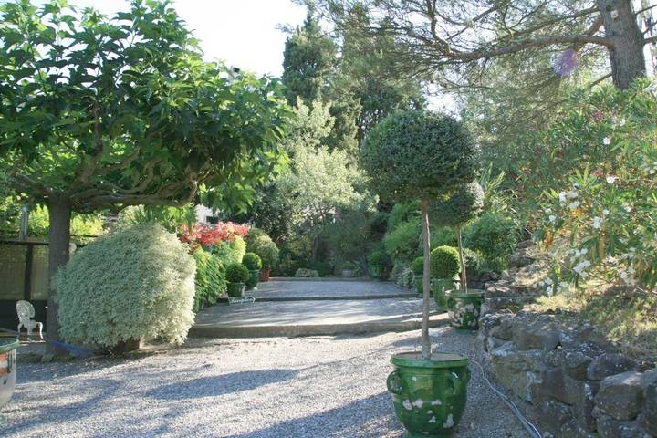 B&b per 2 persone, con Terrazza e Giardino nonché Piscina a Carcassonne