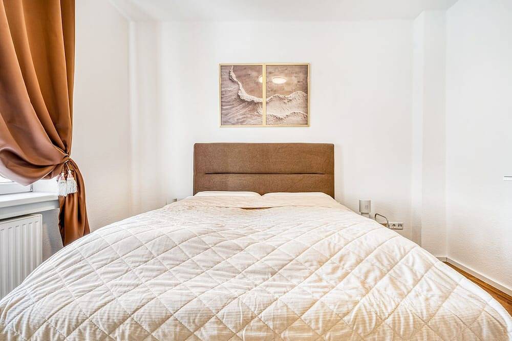 Entire apartment, Apartment 'Am Hagener Hbf – 4th Floor' with Wi-Fi in Hagen, Ruhr district