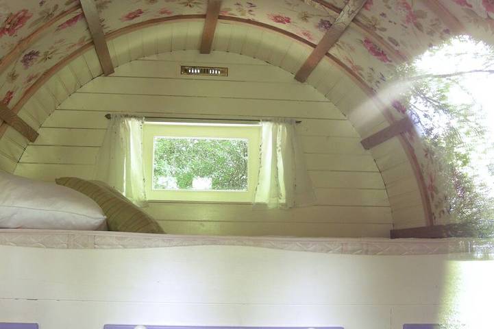 Camping pour 5 personnes, avec piscine et jardin, animaux acceptés dans Nièvre - 3