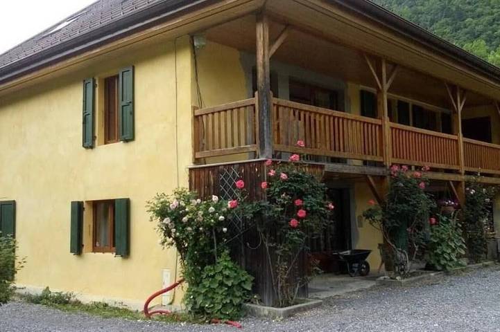Gîte pour 4 personnes, avec Terrasse et Jardin