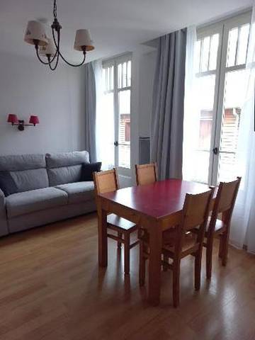 Gîte pour 4 personnes, avec vue dans Office de Tourisme de Luchon