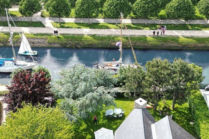 Villa pour 12 personnes, avec jardin et jacuzzi à Vannes