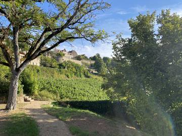 Gîte pour 8 personnes, avec terrasse à Vézelay