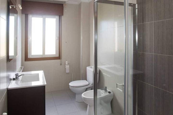 Ganze Wohnung, Bueu: Ferienwohnung Galizien- 5 Räume - 4/7 Personen in Praia de Beluso (Bueu), Bueu