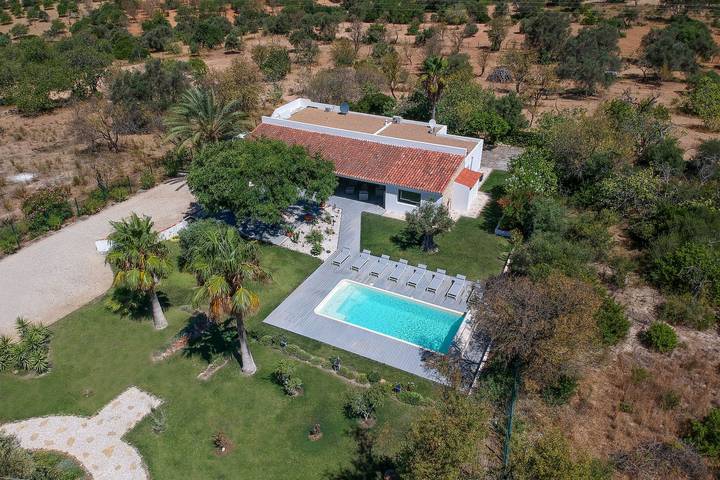 Location de vacances pour 8 personnes, avec Jardin à Loulé