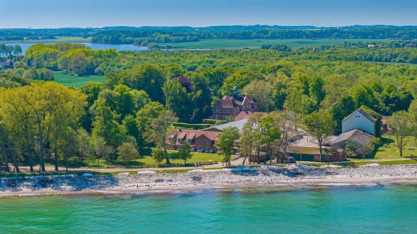 Ferienwohnung für 4 Personen, mit Terrasse und Garten in Maasholm