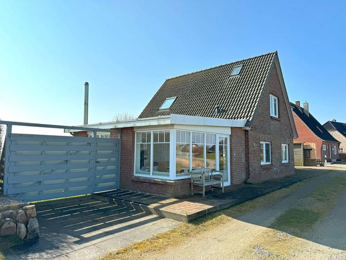 Ferienwohnung für 5 Personen, mit Ausblick und Garten sowie Terrasse, kinderfreundlich in Nordstrand