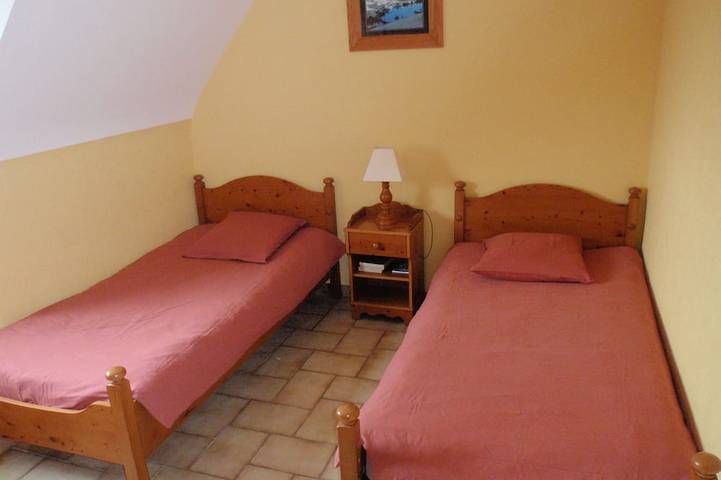 Gîte pour 5 personnes, avec jardin dans Plage Kerambigorn - 3